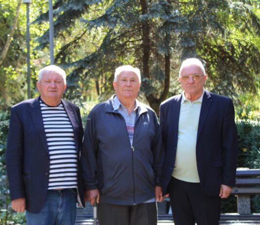 ЗУСТРІЧ ПОКОЛІНЬ