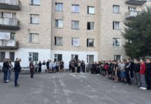 ЗБОРИ У ГУРТОЖИТКУ